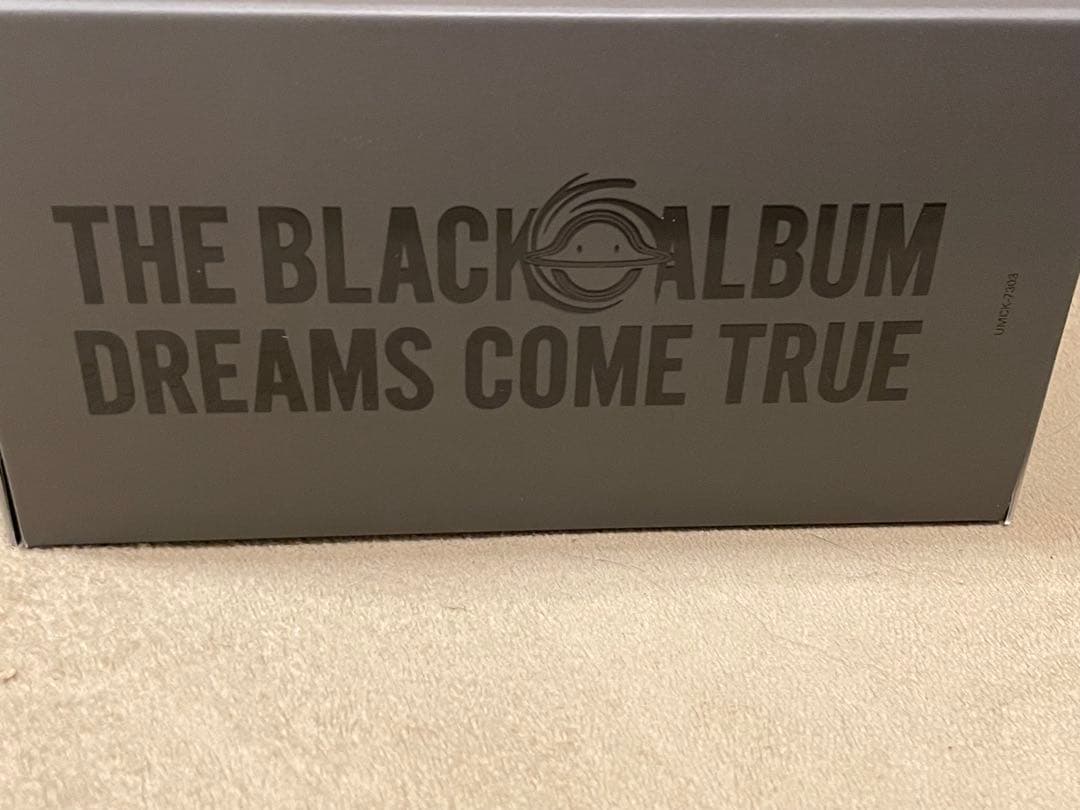 DREAMS COME TRUE THE BLACK ◯ ALBUM クロミ盤