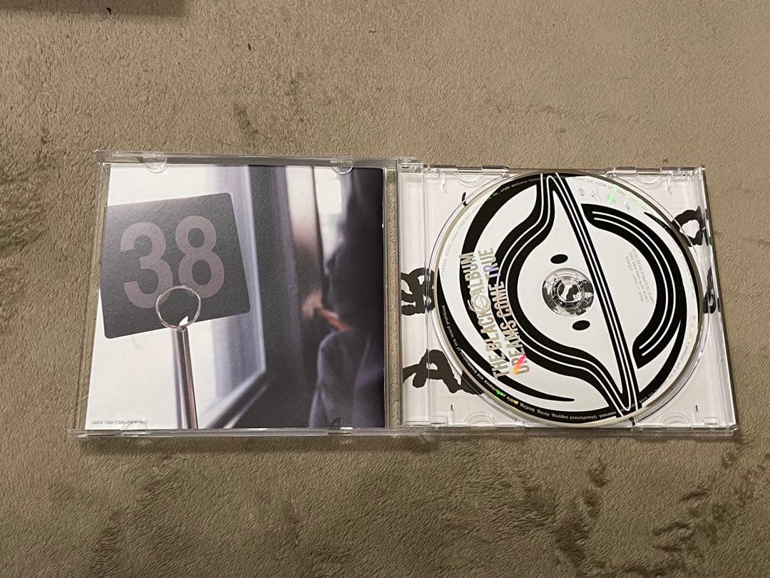 DREAMS COME TRUE THE BLACK ◯ ALBUM クロミ盤