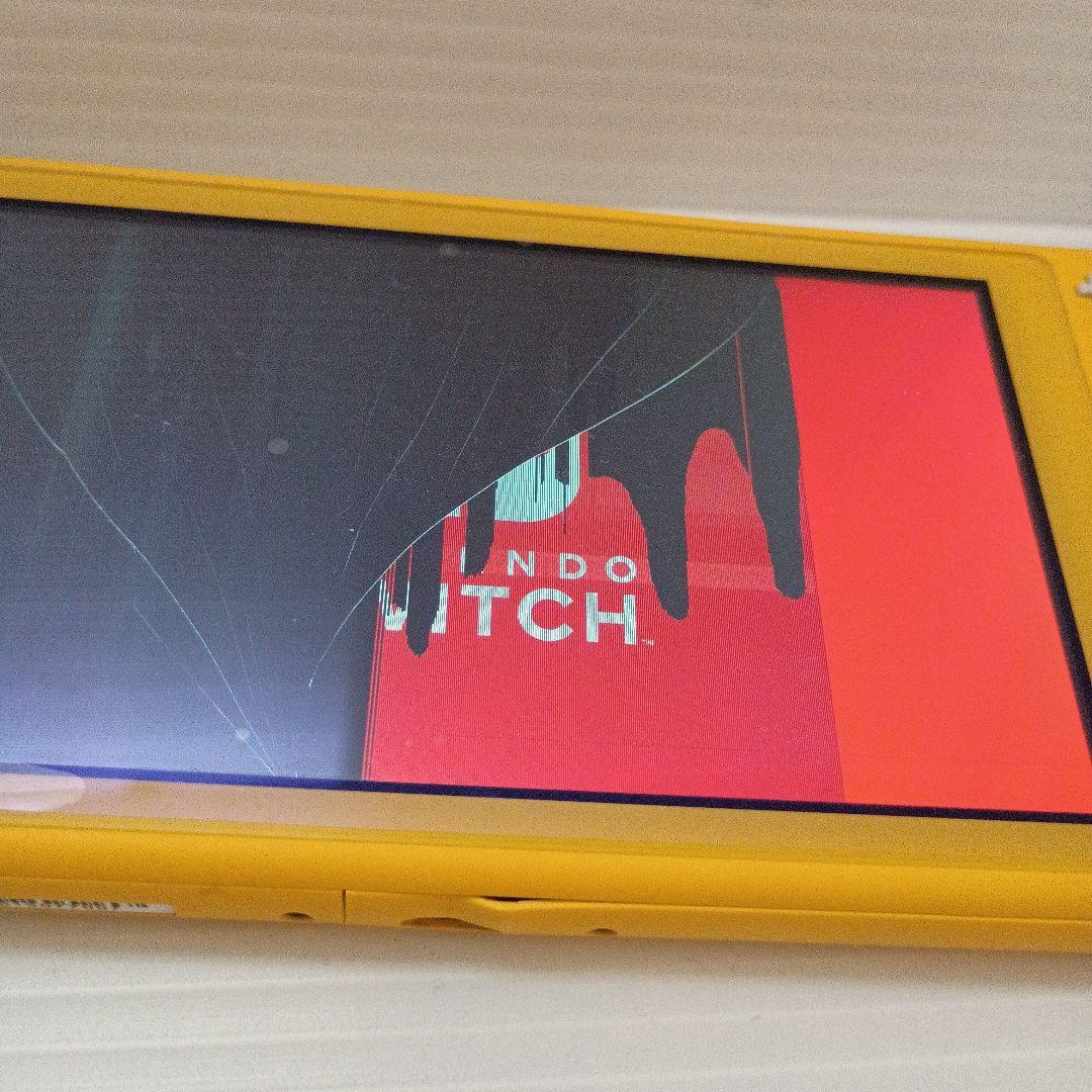 Nintendo Switch Lite イエロー 画面ひび割れあり初期化済
