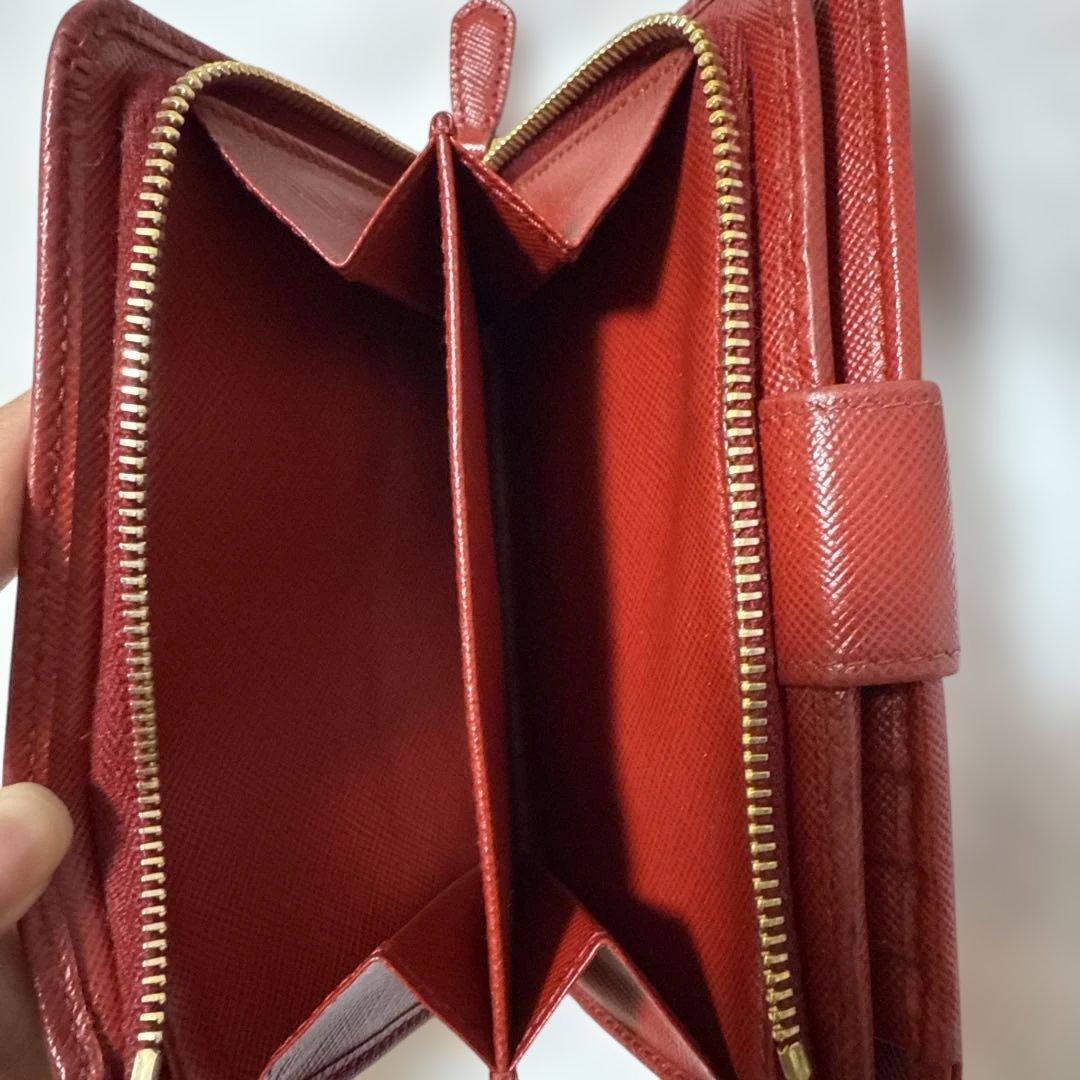 【最終セール　PRADA プラダ　二つ折り財布　サフィアーノ　レディース
