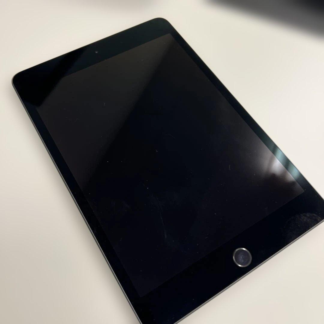 Apple iPad mini5 64GB セルラーモデル