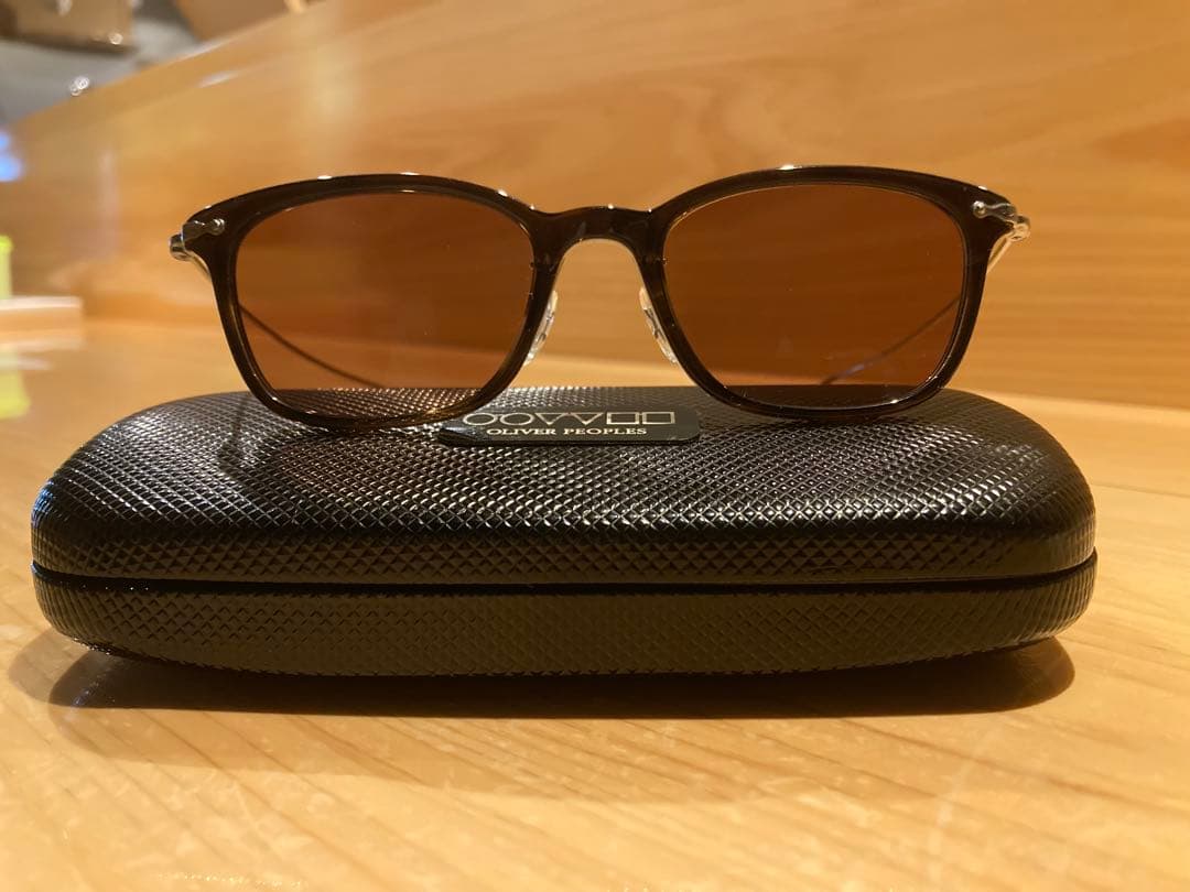 OLIVER PEOPLES サングラス