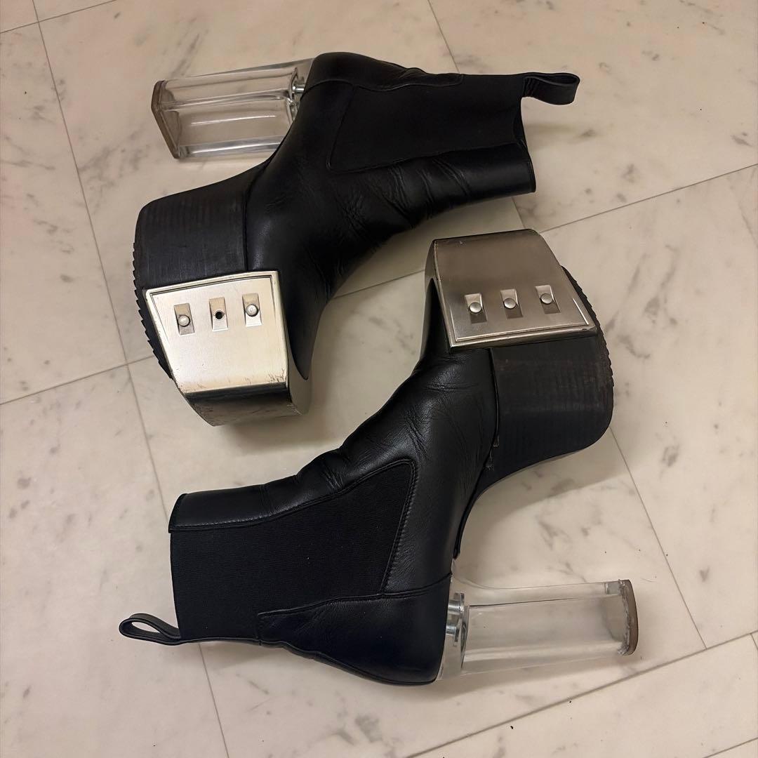 靴 RICK OWENS BEVELED PLATFORMS KISS BOOT
