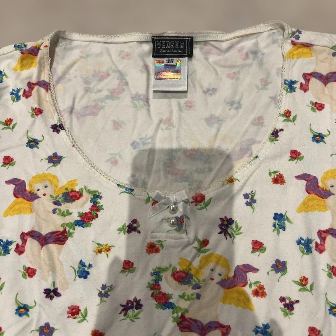VERSUS 天使と花プリント 半袖Tシャツ