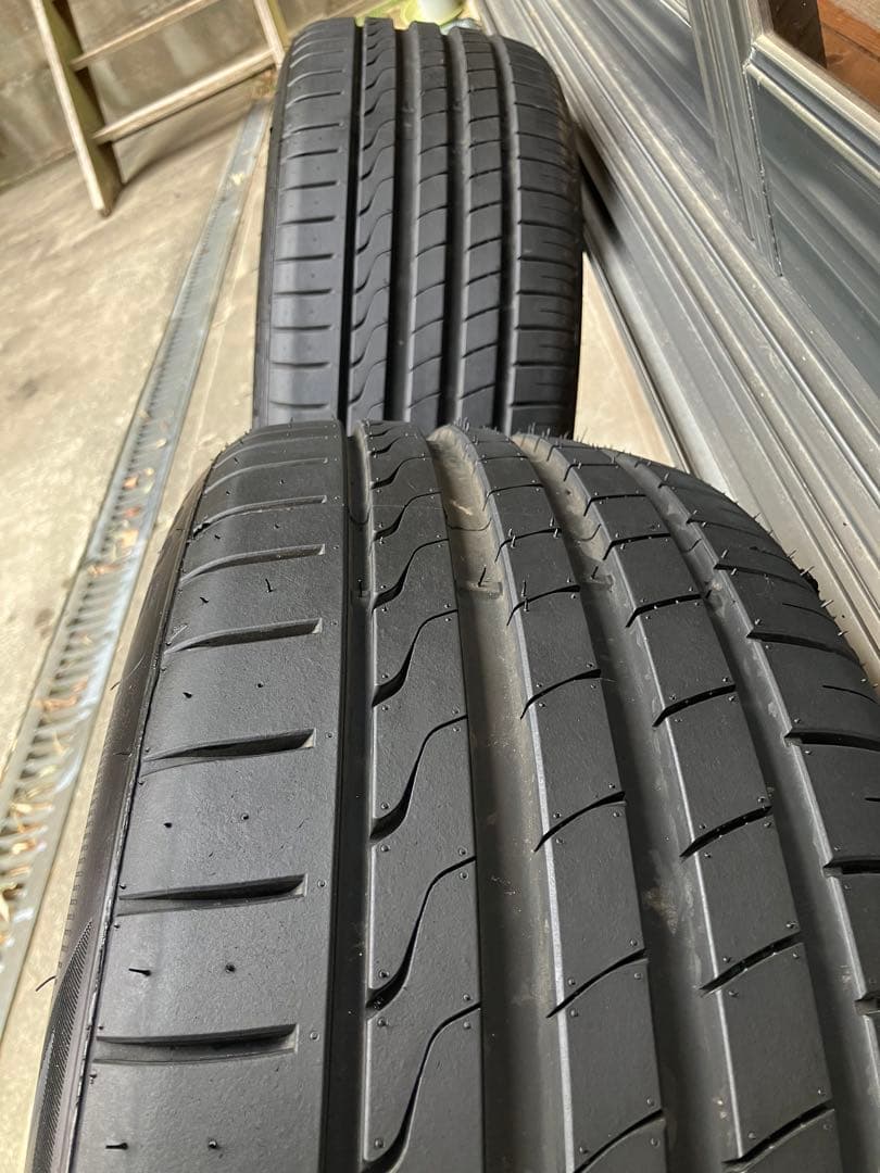 MINERVA F205 225/45R18 XL 2本　24年製ほぼ新品①