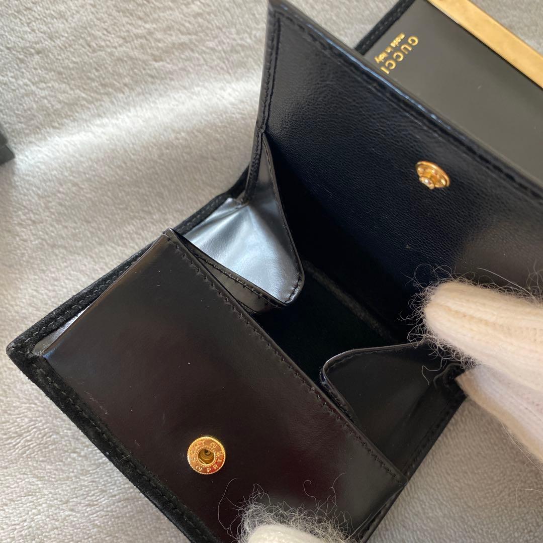 GUCCI 二つ折り財布 スエード　ブラック