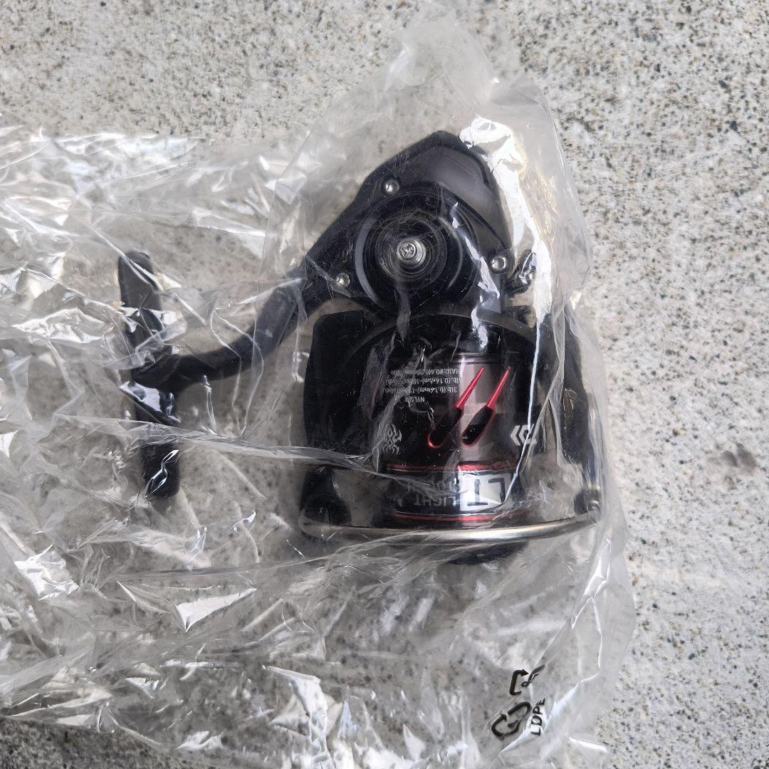 T*i様 DAIWA TATULA LT2000S-XH スピニングリール