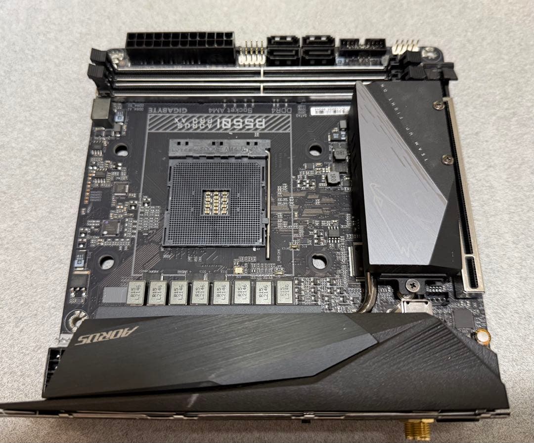 GIGABYTE B550I AORUS PRO AX Mini-ITX動作確認