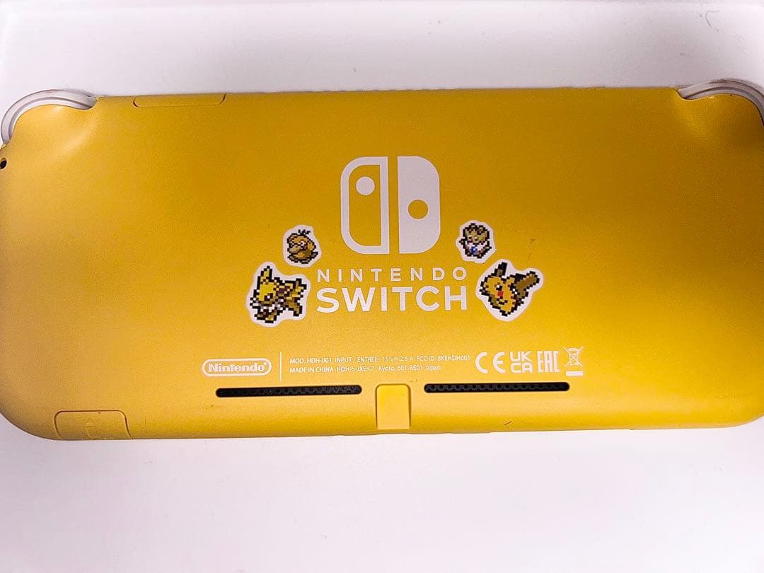 Nintendo Switch Lite イエロー ポケモンステッカー付き
