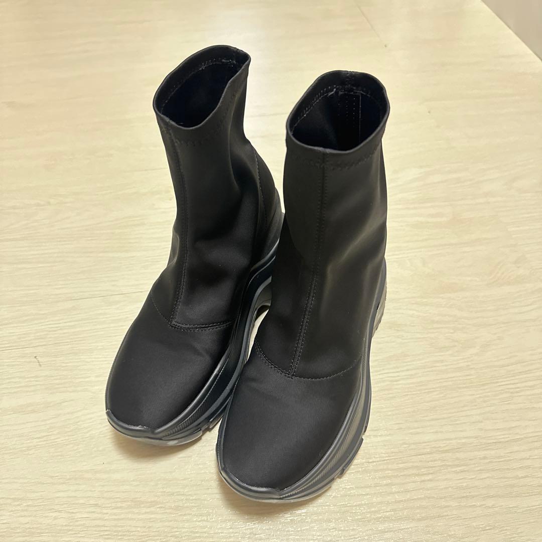 【美品】yello スニーカーブーツ ブーツ ブラック Sサイズ