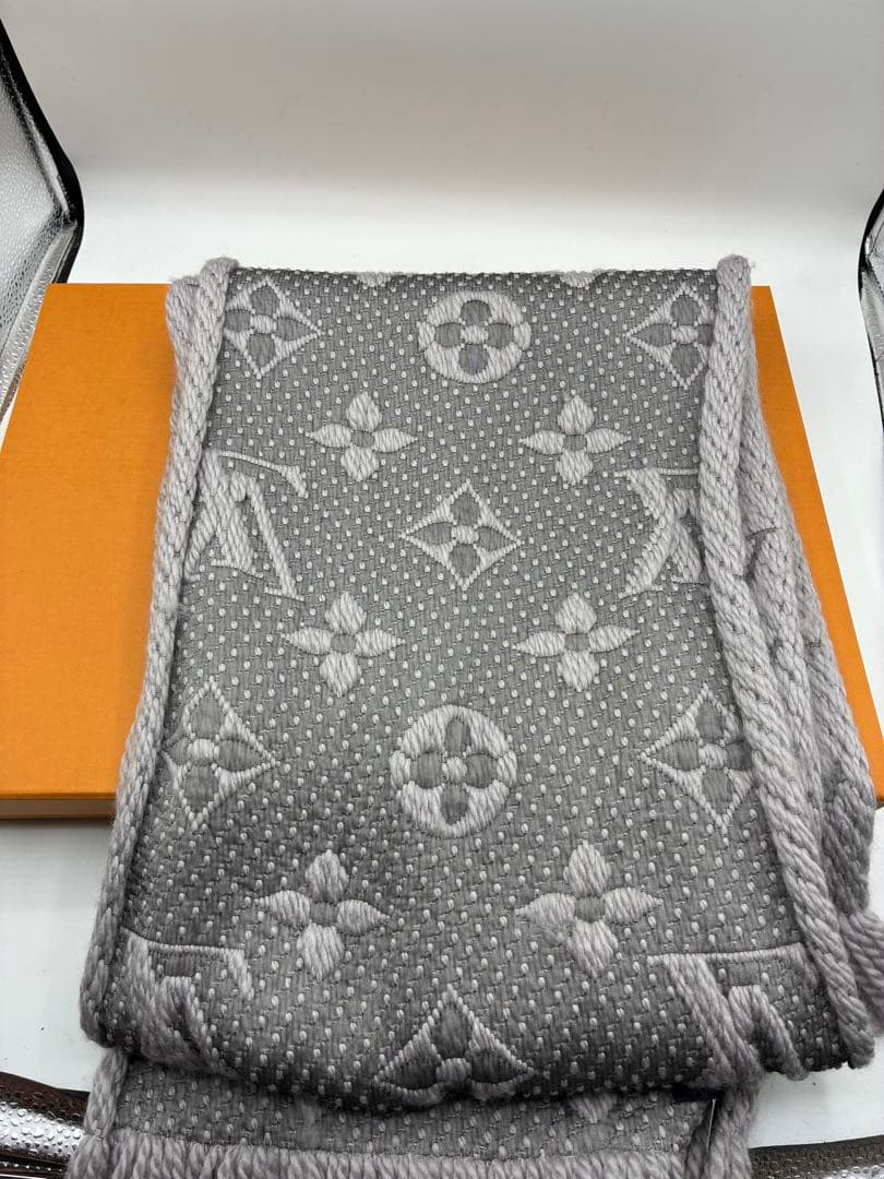 LOUIS VUITTON エシャルプ　ロゴマニアマフラー　M74742
