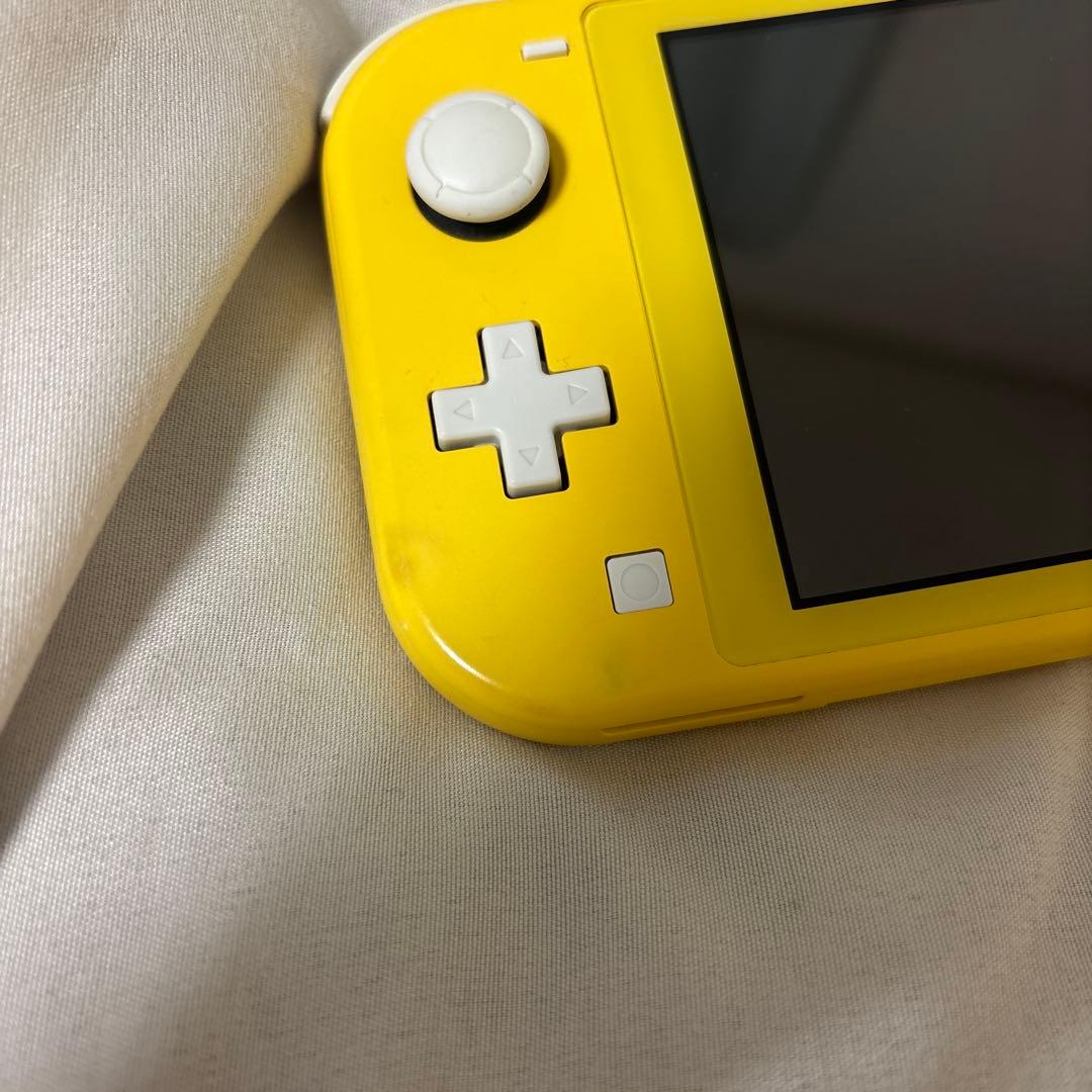 d*2様 Nintendo Switch Lite イエロー