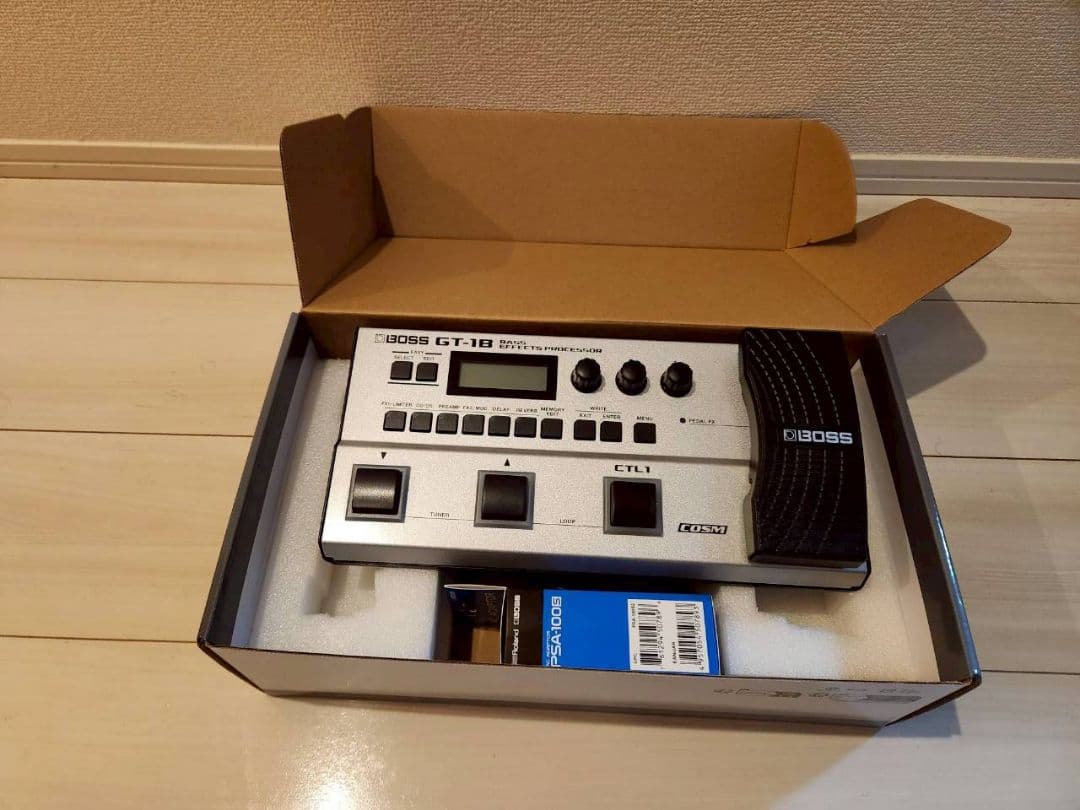 BOSS GT-1B マルチエフェクター