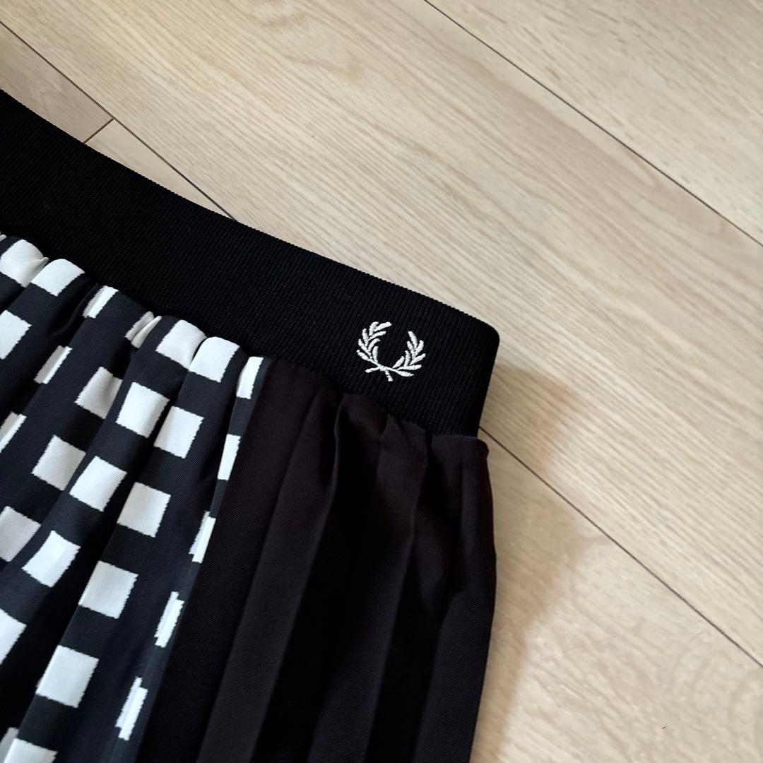 FredPerry フレッドペリー　チェック柄　プリーツスカート
