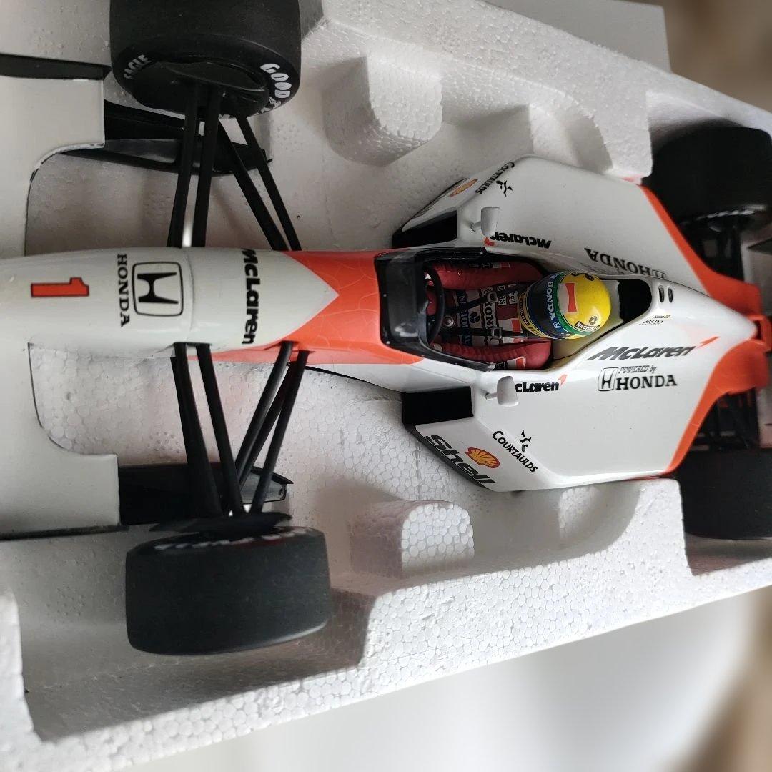 アイルトンセナレーシングカーコレクション1:18