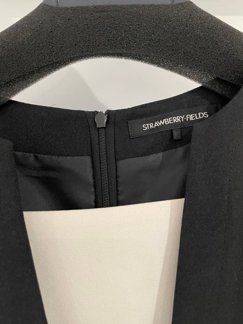 【美品】STRAWBERRY-FIELDS センタープリーツワンピース 2号/M