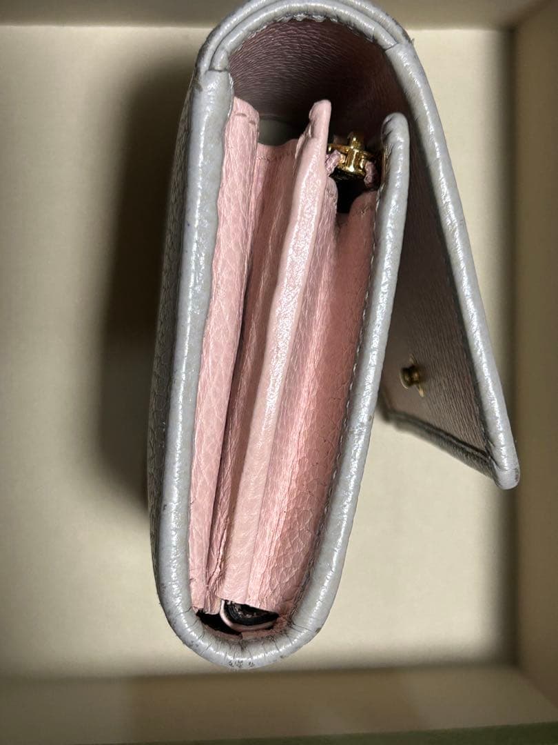 GUCCI グレー レザー 二つ折り財布