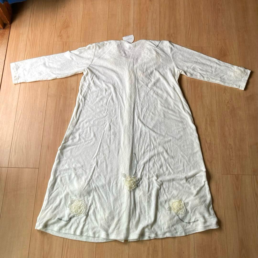 【未使用】立体花モチーフワンピース＆ベスト セット ナチュラル系品梱包方法選択可