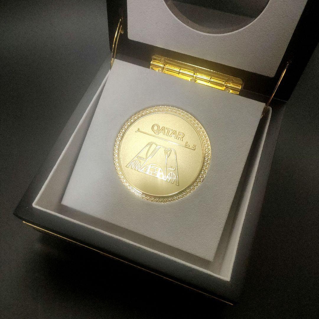 完売品　EXPO2025 金メダル(大) 専用ケース付 大阪関西万博　カタール