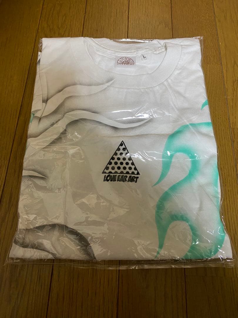 【LOVE EAR ART】イベント限定 フレームＴシャツ グリーン Ｌサイズ