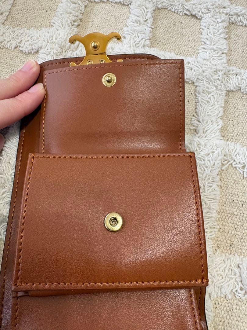 CELINE 三つ折り財布 トリオンフ ベージュ/ブラウン