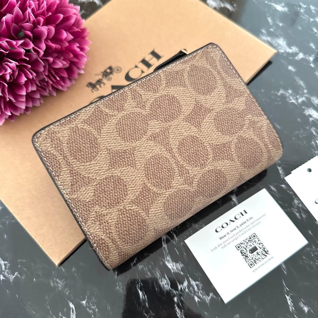 ❤︎ 新品 COACH コーチ 折り財布 ブラック 黒 カーキ 二つ折り財布
