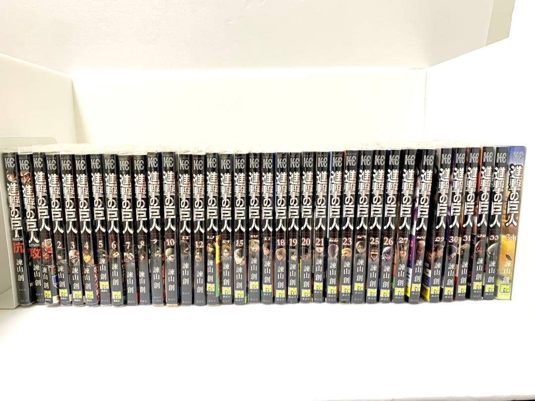 進撃の巨人 全巻セット + 特典本2冊付き
