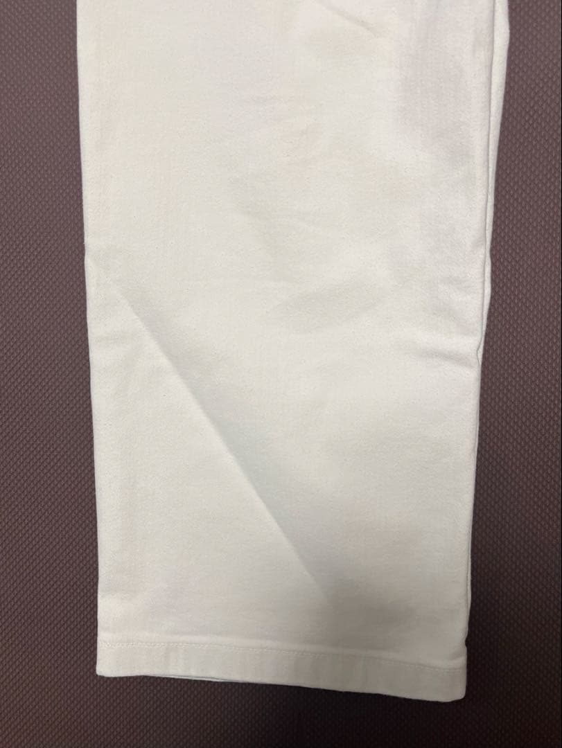 「ヤヌーク」SpillProof加工 ワイドストレート デニムパンツ