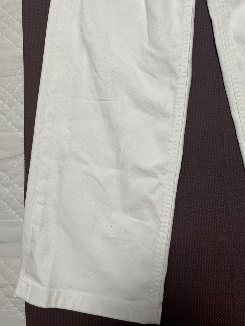 「ヤヌーク」SpillProof加工 ワイドストレート デニムパンツ