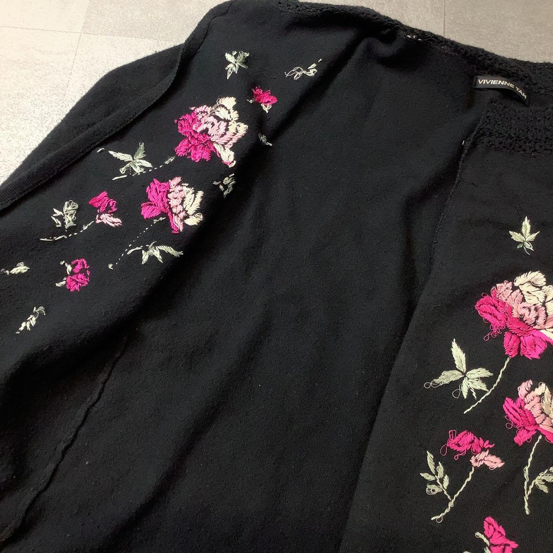 VIVIENNE TAM カシミヤ ブレンド 花柄 刺繍 ニット カーディガン