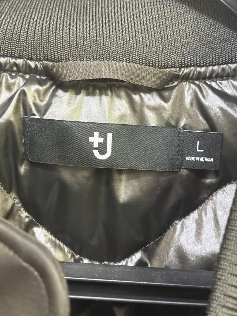 美品【ユニクロ】+J ハイブリッドダウンオーバーサイズMA-1（サイズL）