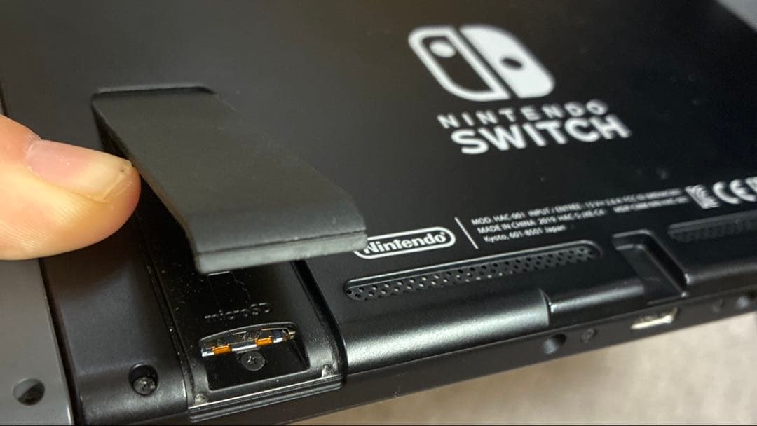 ジャンク品　Nintendo Switch 本体　充電器
