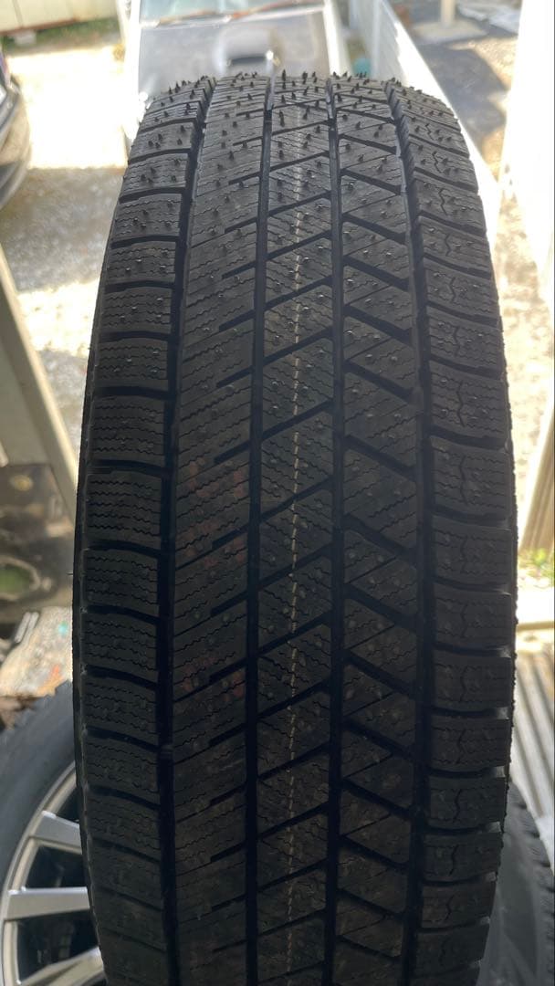 ヒ*シ様 2024年製造BRIDGESTONE BLIZZAK 185/65R1