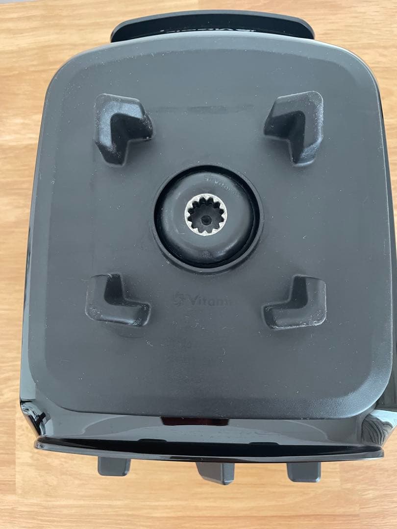 Vitamix V1200i 2.0Lコンテナ／箱・付属品完備・正規保証あり