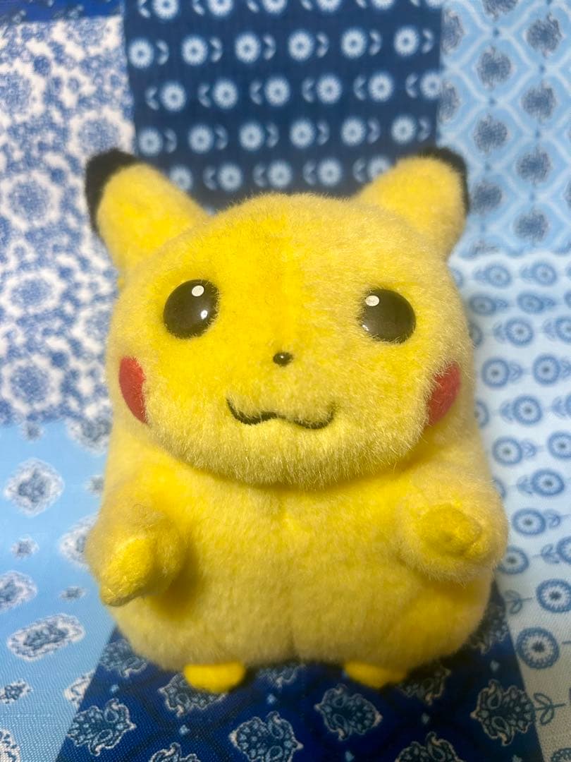 ピカチュウ　ぬいぐるみ　TOMY 平成レトロ