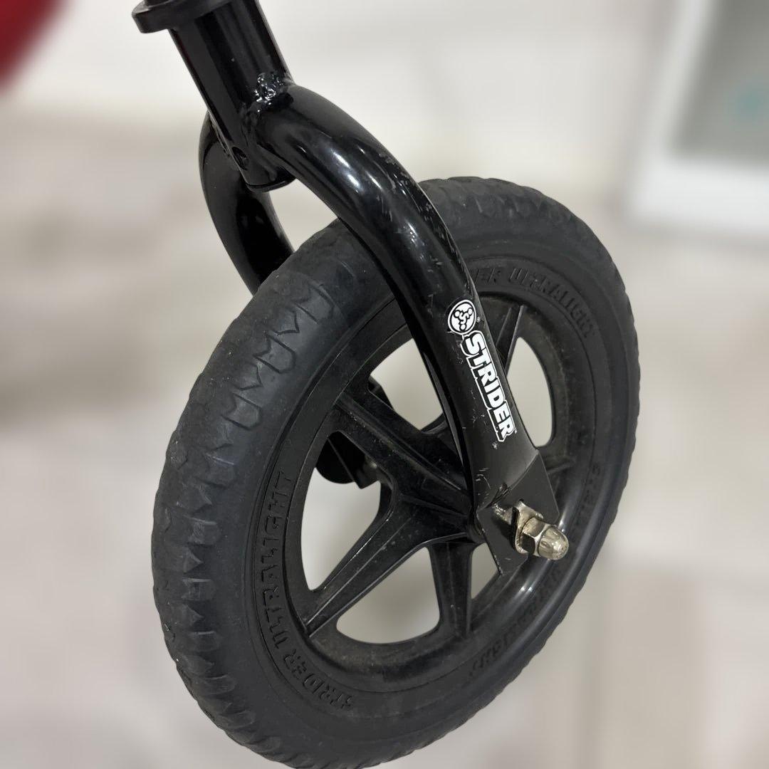 ✨ ストライダー STRIDER ST-4 12インチ バランスバイク ✨