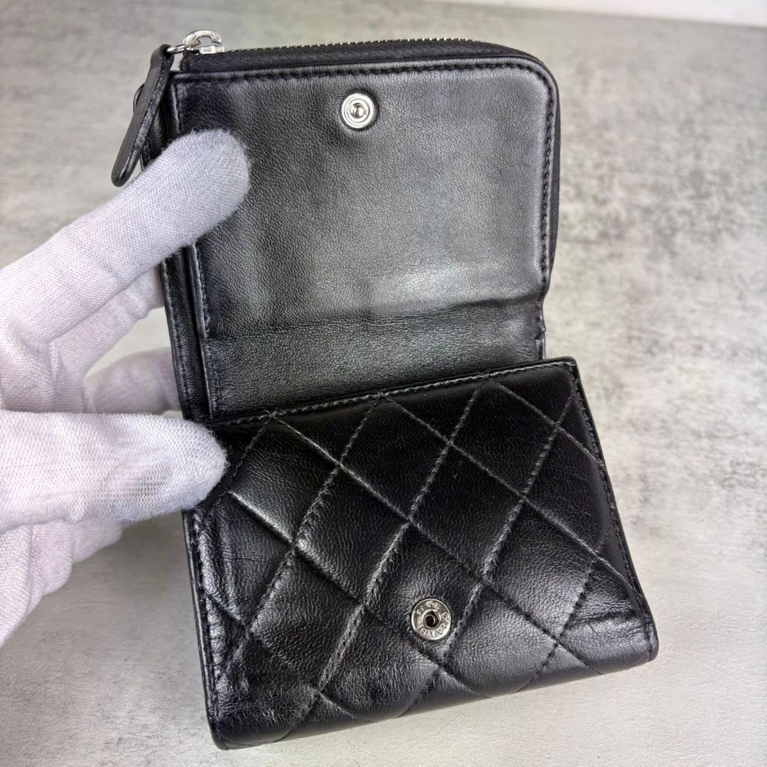 CHANEL ラムスキン　マトラッセ　三つ折り　コンパクト財布　ケース