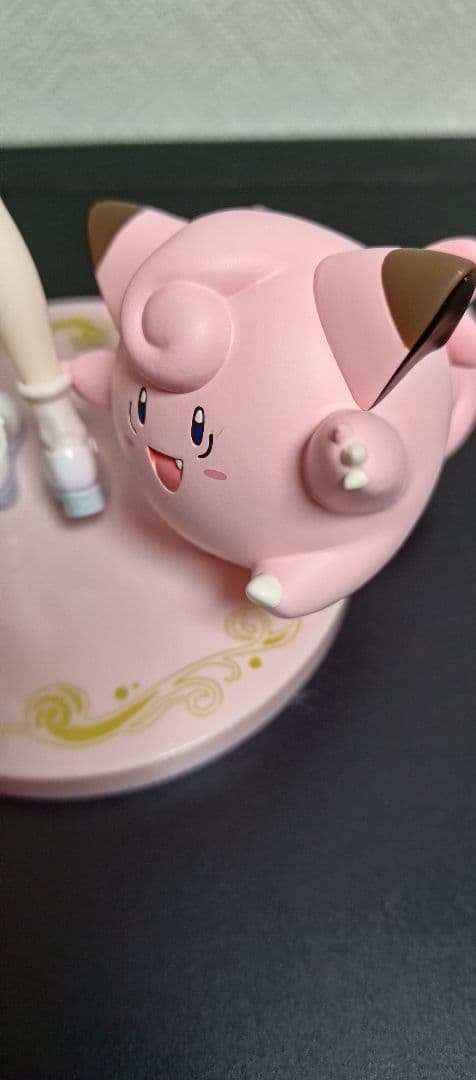 ポケモンセンターオリジナル がんば リーリエ & ピッピ フィギュア