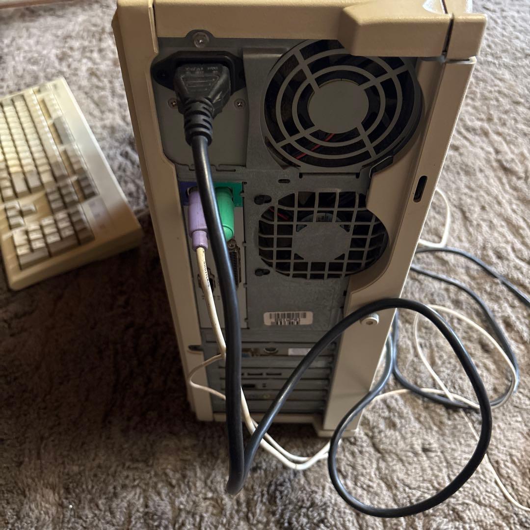 DELL Dimension 4100 デスクトップ周辺機器　英語版　10%値下