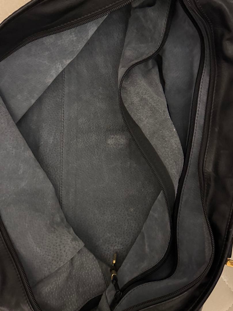 LOEWE ロエベ　黒レザーボストンバッグ