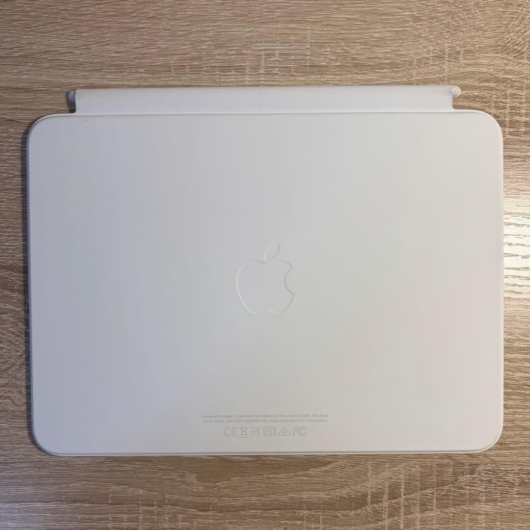 iPad A16用 Magic Keyboard Folio 日本語配列