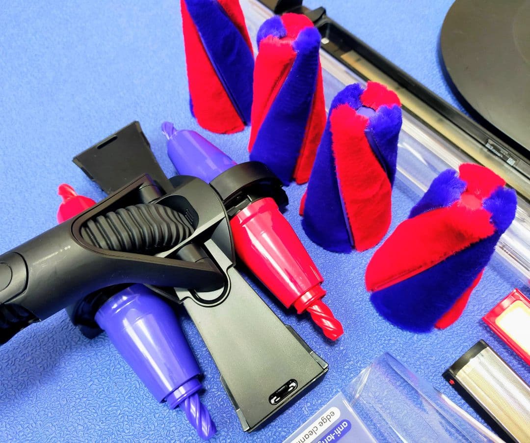 ダイソン ペンシルバック 毛が絡まないFluffycones SV50FC