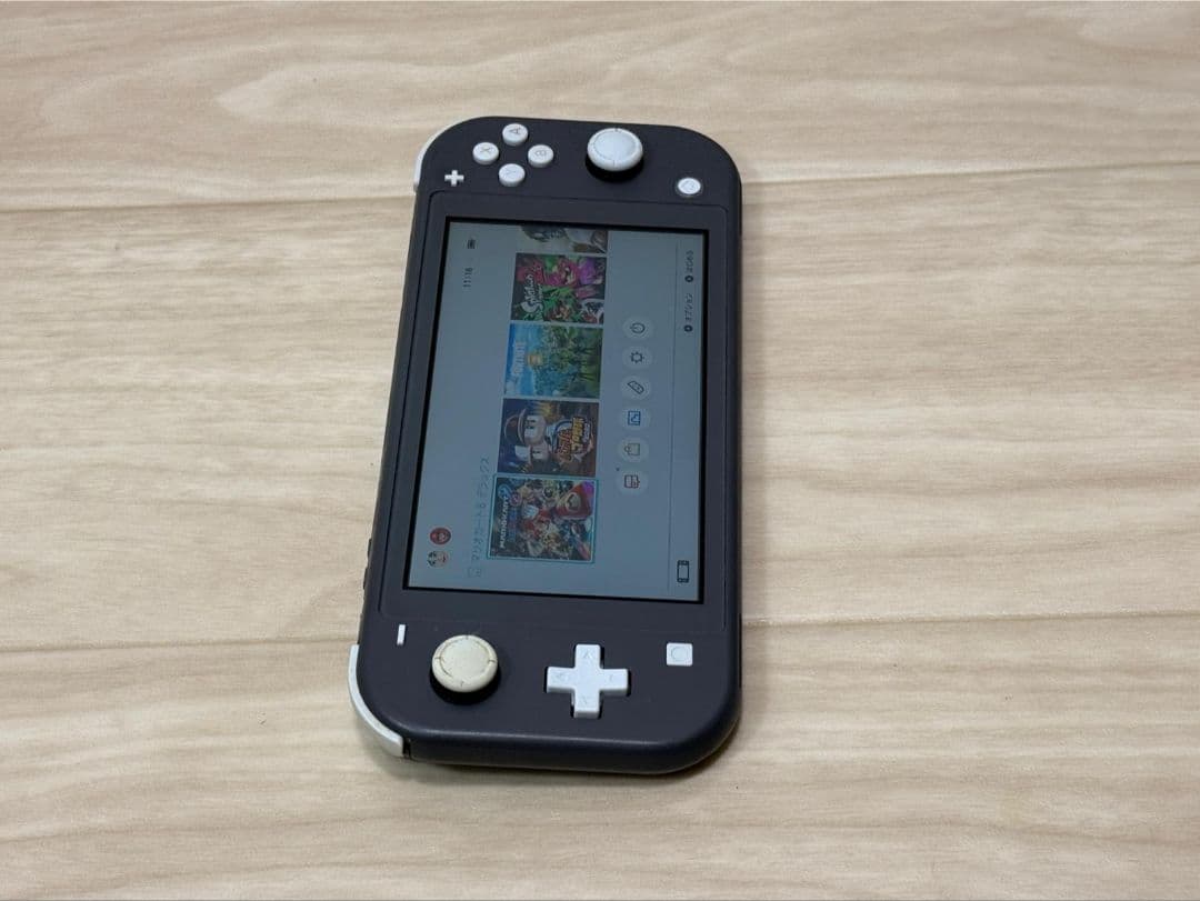 NINTENDO SWITCH 本体 HDH-001 ブラック
