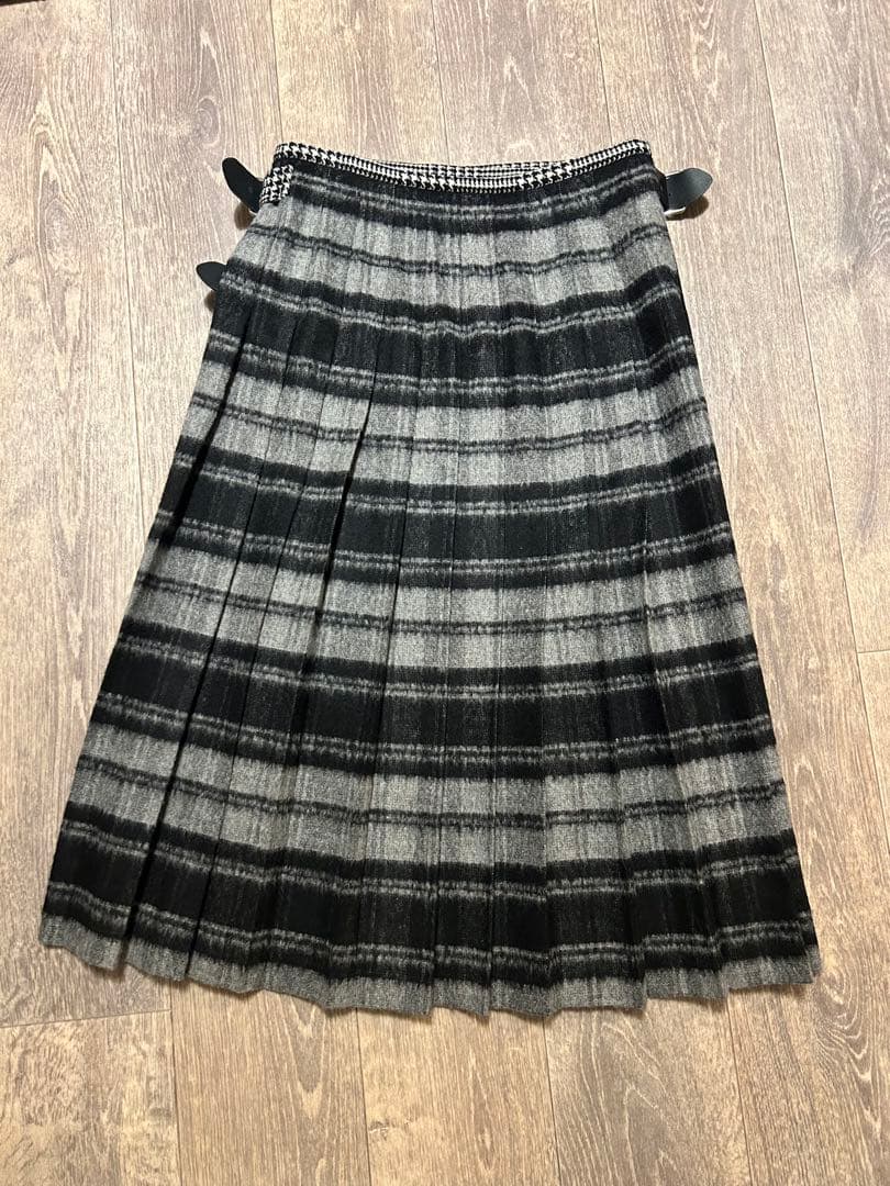 【美品】O'NEIL of DUBLIN キルトスカート　プリーツ