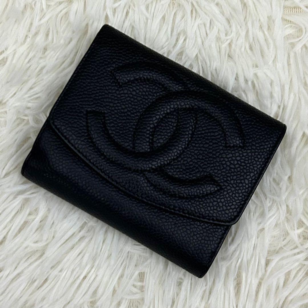 【美品】CHANEL キャビアスキン ココマーク 二つ折り財布 ブラック 箱付き