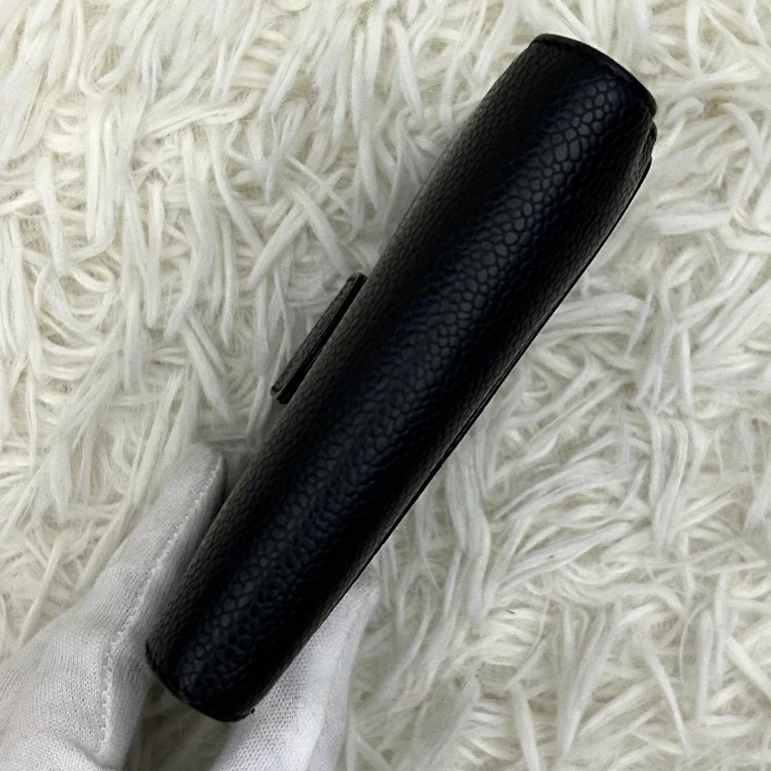 【美品】CHANEL キャビアスキン ココマーク 二つ折り財布 ブラック 箱付き