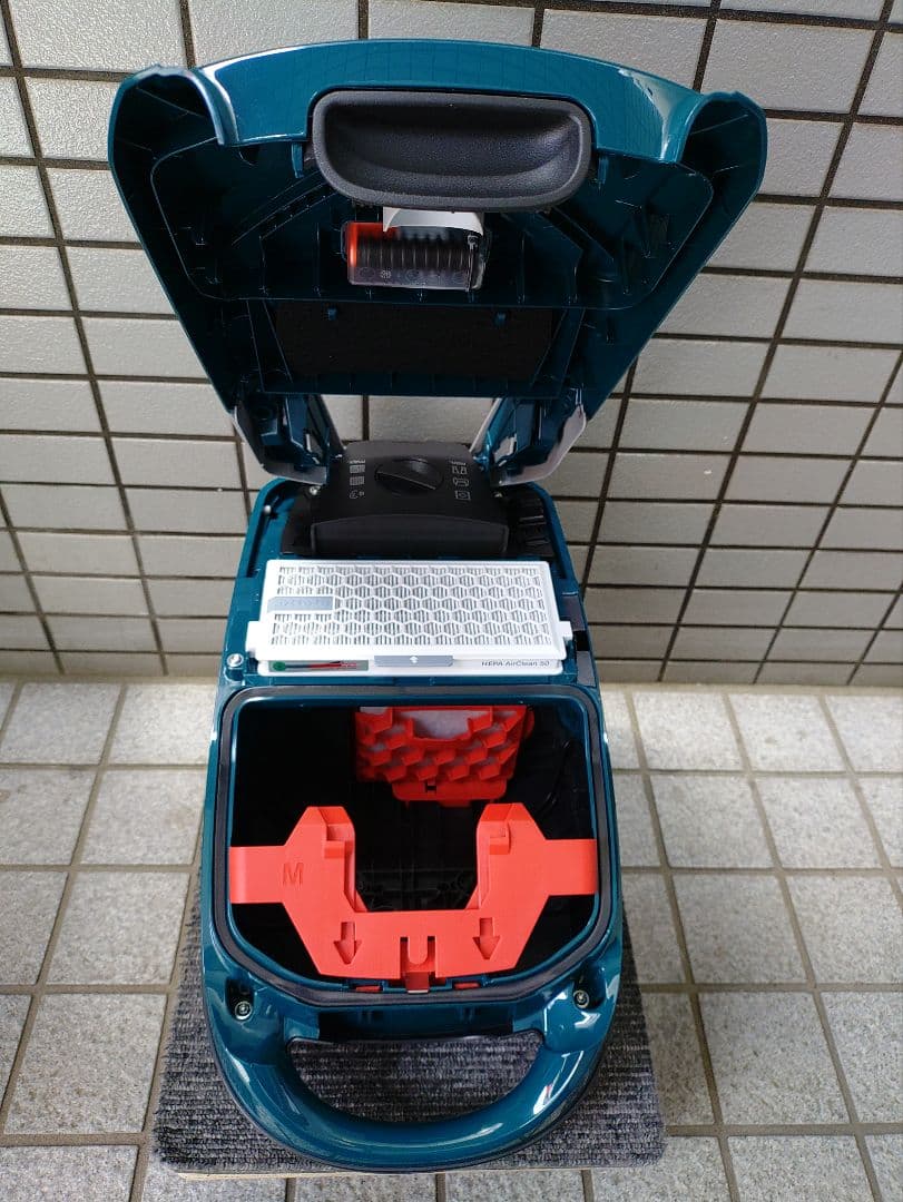 198☆ Miele ミーレ 掃除機 コンパクト C2 HS14 SDC04