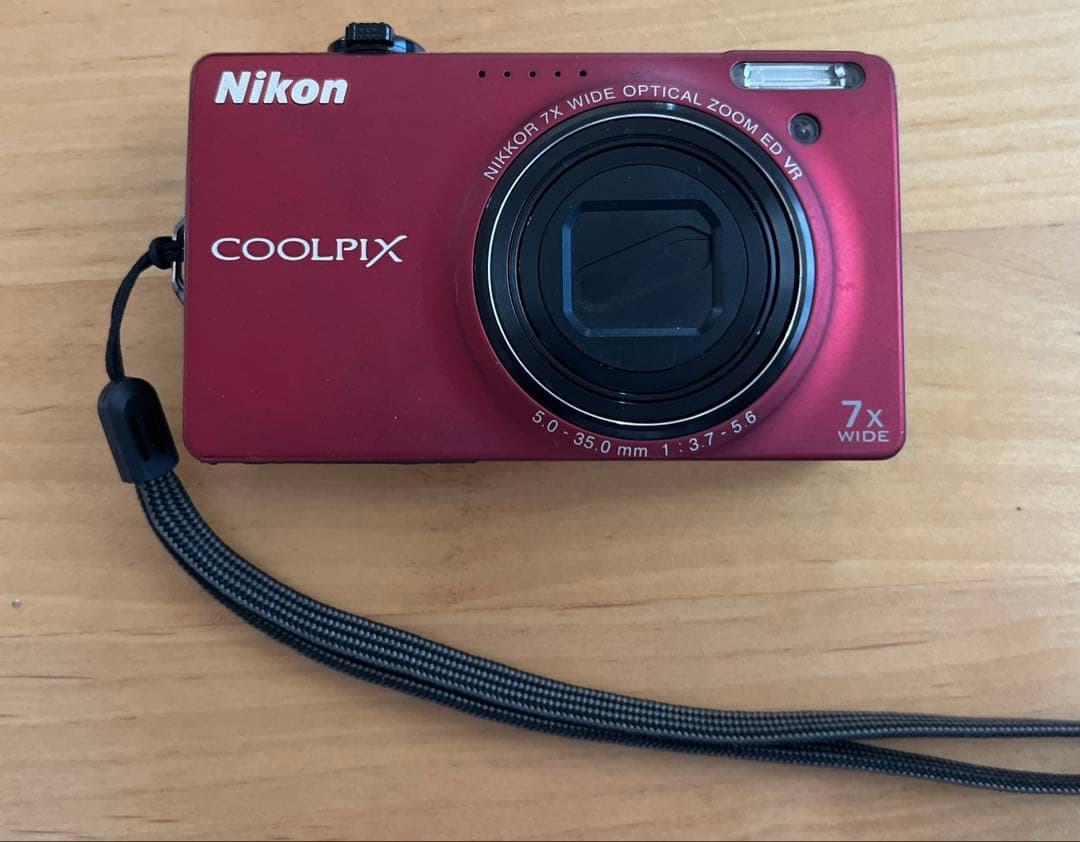 ニコン Nikon COOLPIX S6000 レッド　箱付き