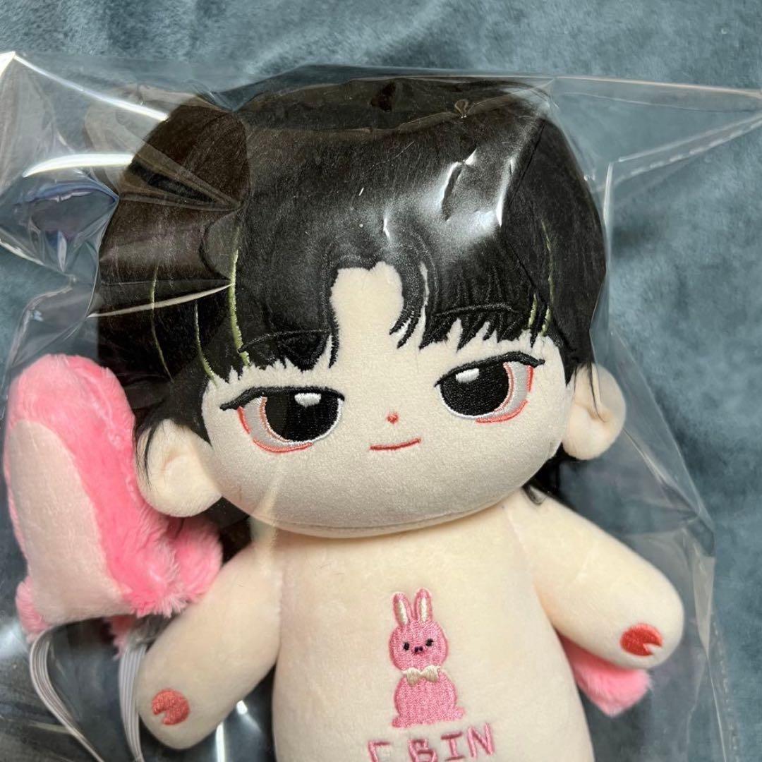 stray kids チャンビン　ぬいぐるみ　20cm 新品　マスター