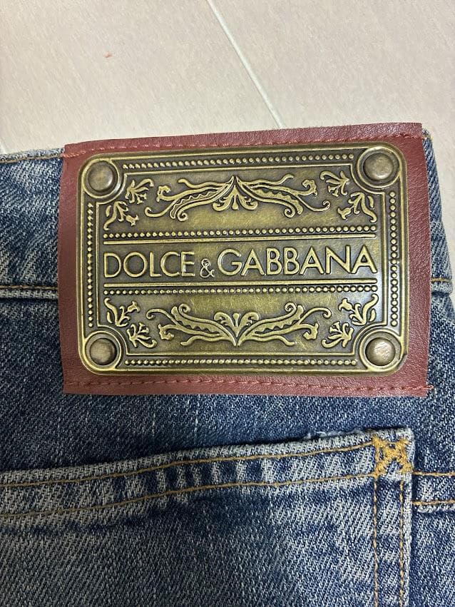 新品タグ付き DOLCE&GABBANA ドルチェ&ガッバーナ デニムパンツ
